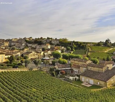 Pause Quelque Part Recharge Pour Voiture Electrique Inclu Apartament *