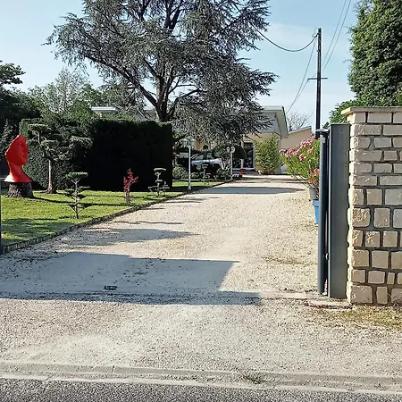 Maison Calme Avec Parking Gratuit * Saint-Medard-de-Guizieres